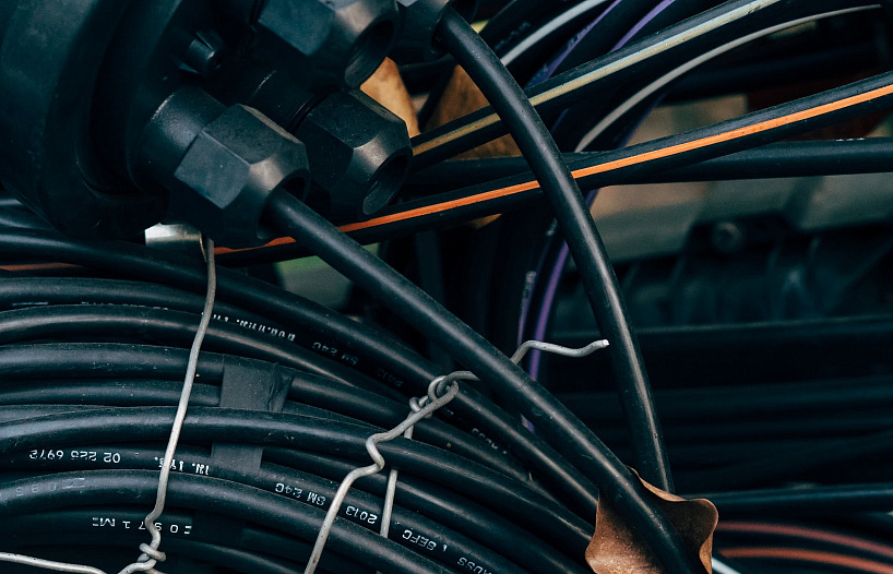 El sistema EDM transforma los procesos de recursos humanos en la industria de las telecomunicaciones